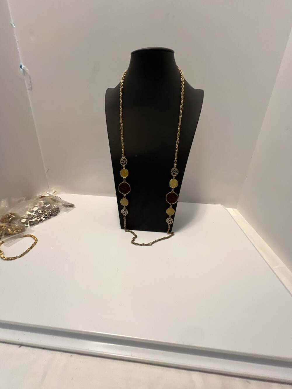 Sarah Coventry Taste of Honey Gold Tone Long Link Necklace Amber Stained Glass